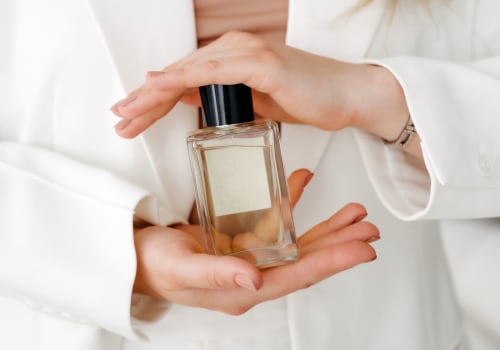 The Debate Between Natural and Synthetic Perfumes: What You Need to Know